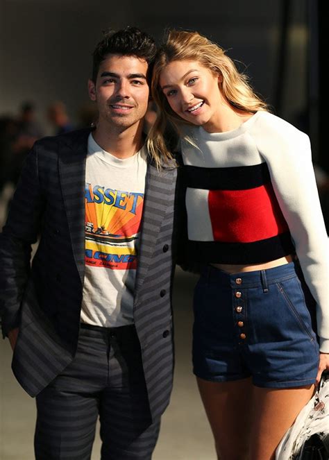 Joe Jonas Habla Relacion Gigi Hadid Zayn Malik Vogue Espa A