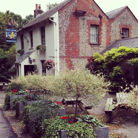 Pubs With Playgrounds The Half Moon Plumpton East Sussex Little Lewes