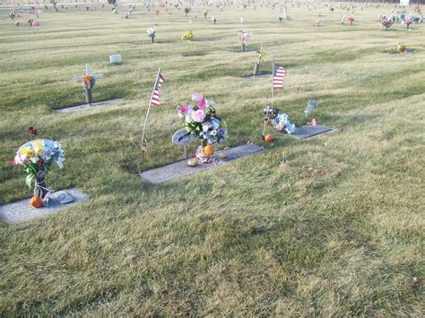 Westlawn Cemetery and Mausoleum: Visiting and Burial Information 20