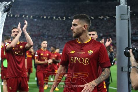 Nuovo Main Sponsor Roma A Caccia Di 15 Milioni Annui Trattative In