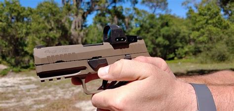 The Sig Romeo1pro — Sigs Latest Duty Ready Red Dot The Mag Life