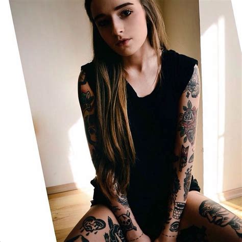 Beautiful Tattooed Girls And Women Daily Pictures For Your Inspiration