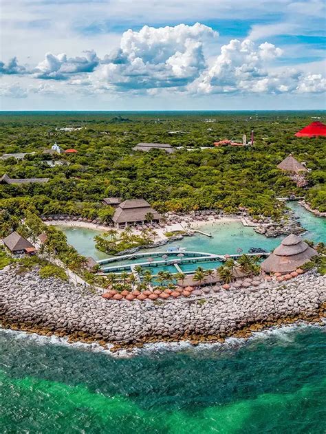 Xcaret Conoce el Parque Eco Arqueológico en Playa del Carmen