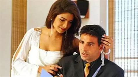 Akshay Kumar stopped working with Priyanka Chopra because of Twinkle ...