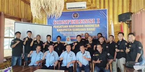 Konferkab Pwi Ksb Berlangsung Sukses Dan Riang Gembira Berita Ntb