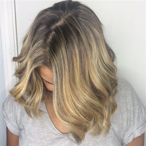 Foilayage Blonde Blended Highlights Layered Bob Azadehrinaldi