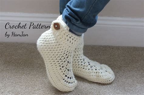 Free Crochet Adult Boot Patterns Crocheting Cosy Adult Slipper Button Crochet Boots Crochet