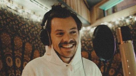 Harry Styles Se Luce Y Estrena ‘harrys House Su Tercer Disco El