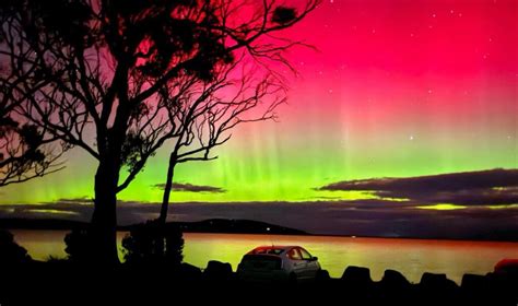 Super Bright Aurora Australis Lights Up Tasmanian Night Sky Pulse