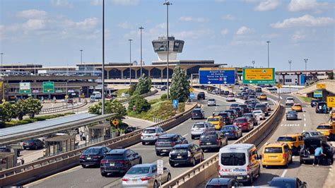 Where to Park for Newark Airport on Holidays | Value Parking