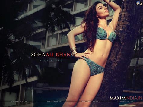 Soha Ali Khan Wallpaper Bollywood Bikini Bikini Photos Bikinis