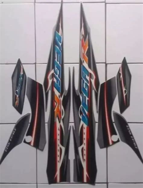 Sticker Striping Lis Les Body Motor Yamaha Vega R New Tahun 2007 Warna