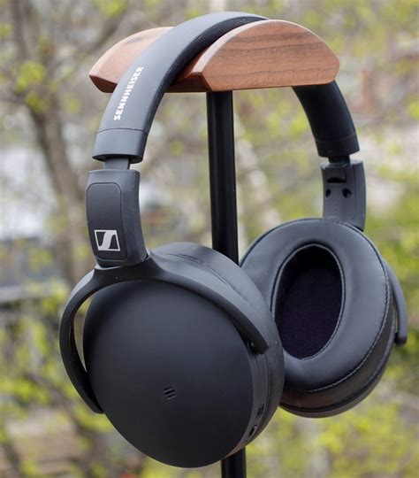 Sennheiser Hd 350bt Over Ear Headphones Review Best Buy Blog