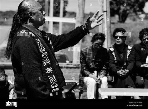 Maori marae ceremony hi-res stock photography and images - Alamy