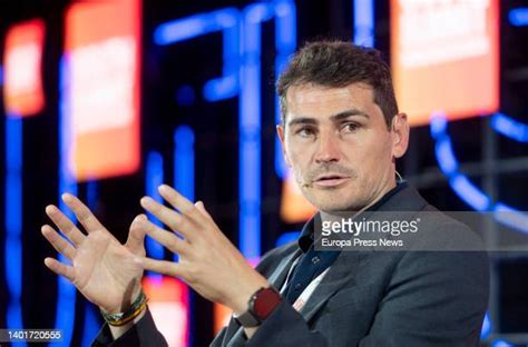 Iker Casillas 2016 Photos and Premium High Res Pictures - Getty Images