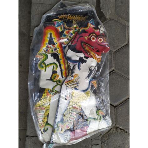 Jual KERAJINAN WAYANG KULIT BUTO RAKSASA KAMRAL MUSUH PUNTADEWA 70x40