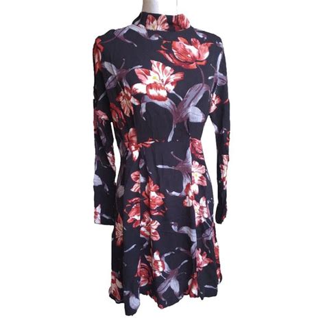 Suzanne Betro Dresses Suzanne Betro Retro S Black Floral Mock Neck