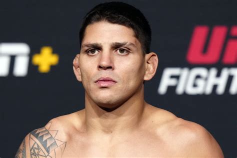 Hulk Batalha Mas Acaba Finalizado Por Abus Magomedov No UFC 308 Ag