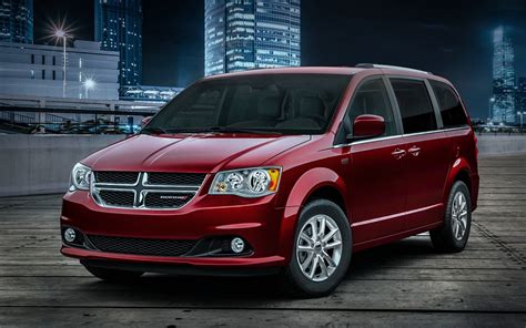 2020 Dodge Grand Caravan photos - 1/1 - The Car Guide