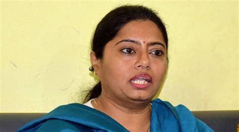 Up Election Pallavi Patel Declares Her Assets Fighting Against Deputy Cm Keshav Prasad Lost