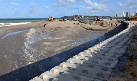 Obra de engorda da praia de Ponta Negra chega a 35 de execução Blog