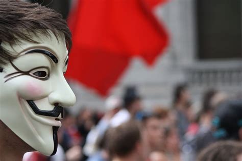 Bahrain bans Guy Fawkes masks amid protests - Salon.com