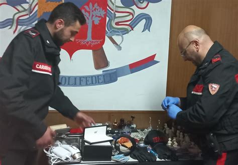 Furti In Appartamento I Carabinieri Di Sansepolcro Arrestano Tre