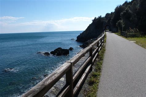 Le piste ciclabili e ciclovie più belle della Liguria Bei posti