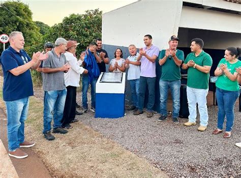 Goionews Quarto Centenário entrega asfalto da Vila Rural Porta do Céu