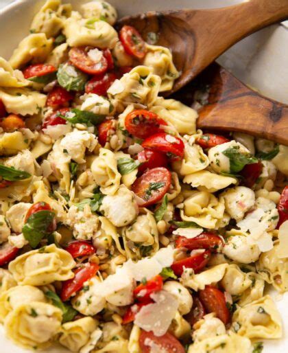 Caprese Tortellini Pasta Salad Don T Go Bacon My Heart