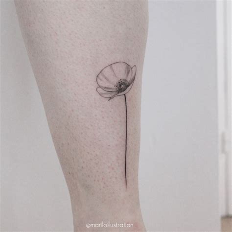 Amapola flower tattoo | Tatuaje de amapolas, Tatuajes, Amapolas