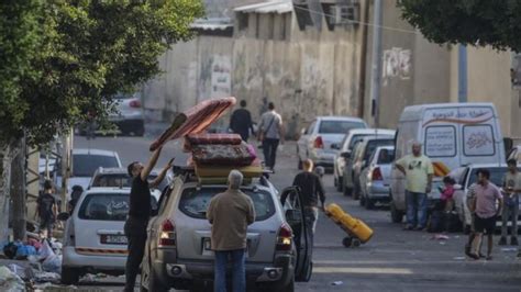 イスラエル軍、ガザ住民に2つの避難経路示す ガザの死傷者1万人超える Bbcニュース