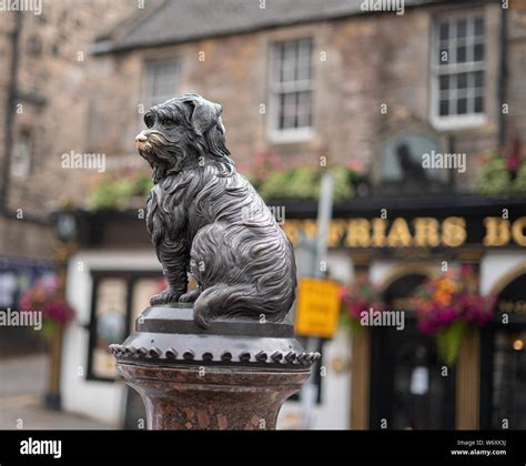 Greyfriars Bobby Legend Hi Res Stock Photography And Images Alamy