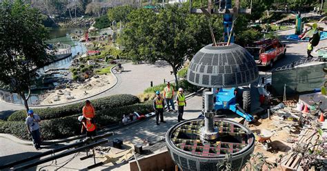 Legoland California adds huge Death Star model to 'Star Wars' Miniland ...