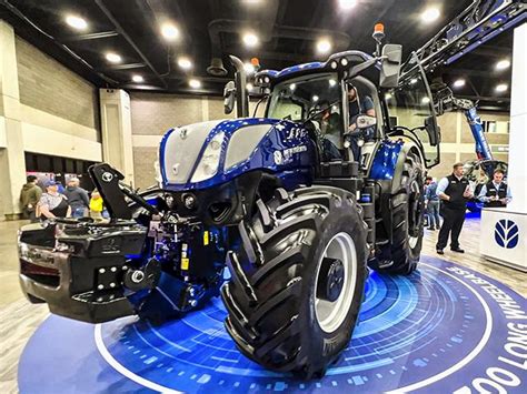 New Holland T7 300 Long Wheelbase Tractor