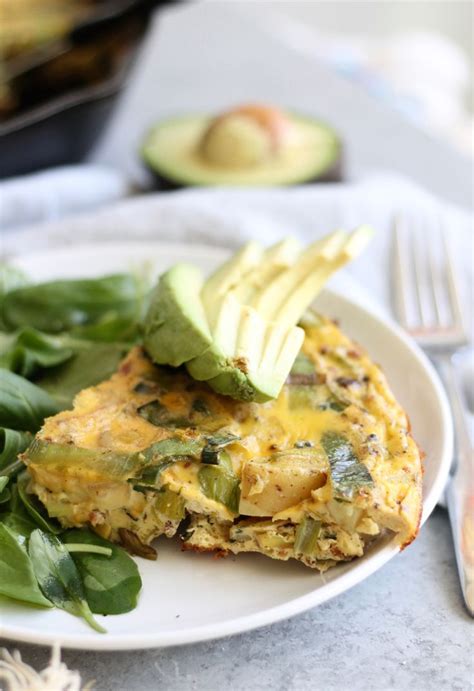 6 Ingredient Leek Bacon Potato Frittata Recipe Bacon Potato Potato Frittata Healthy Breakfast