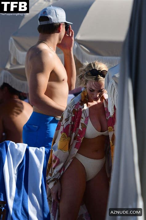 Abbey Gile Sexy Seen Flaunting Her Hot Bikini Body At The Beach In