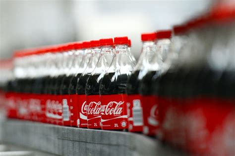 Coca Cola Andina doa 24 mil litros de água a dois hospitais do ES