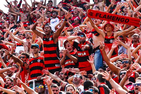 Flamengo Tem A Maior Torcida Em Tr S Das Quatro Regi Es Do Pa S Flaresenha