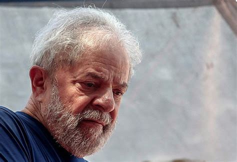 La Justicia Condena A Lula A 12 Años Y 11 Meses De Prisión Español