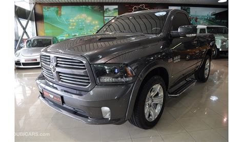 Used RAM 1500 5.7 HEMI 2015 for sale in Dubai - 91072