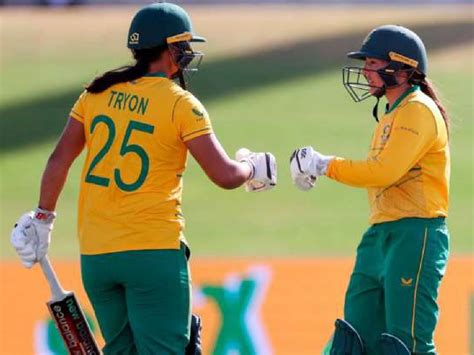 South Africa beat India by 5 wickets to clinch Women's T20 Tri-series ...