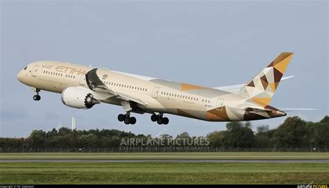 Etihad Airways Boeing 787 9 Dreamliner A6 BLY By Per Voetmann