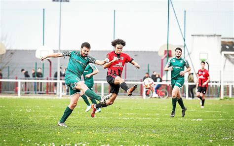 R2 Saint Thégonnec Et Portsall Se Neutralisent Foot Amateur Bretagne