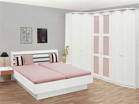 Schlafzimmer Bett Kleiderschrank über Eck urbana möbel München