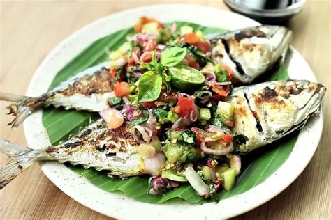 Mudah Dan Enak Berikut Resep Ikan Kembung Bakar Sambal Colo Colo Ala