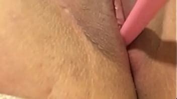 Latina Using Dildo XNXX