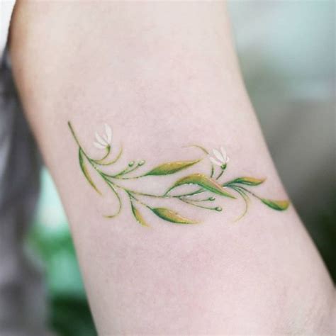 January birth flower tattoo. - MELTBLOGS