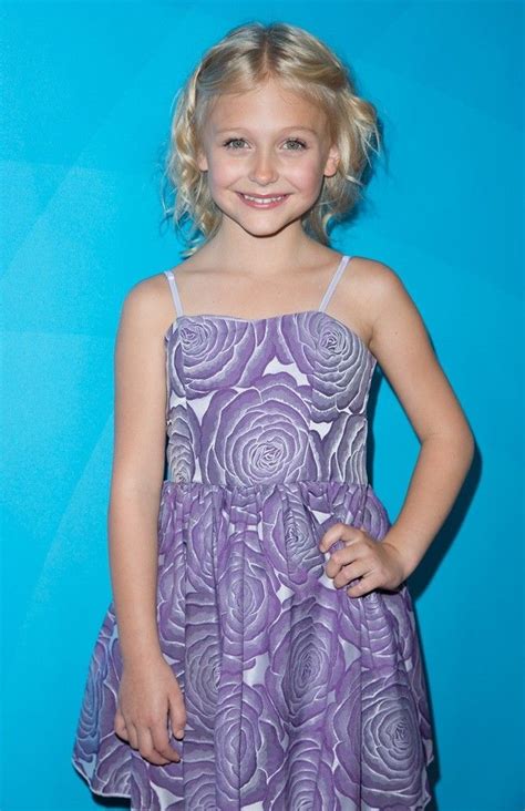 Pictures Of Alyvia Alyn Lind