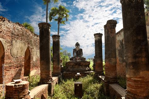 Old Sitting Buddha Statue In Ruined Temple Yadana Hsemee Pagoda Is A